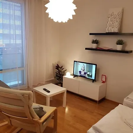 Kotimaailma - With Sauna In Center Turku